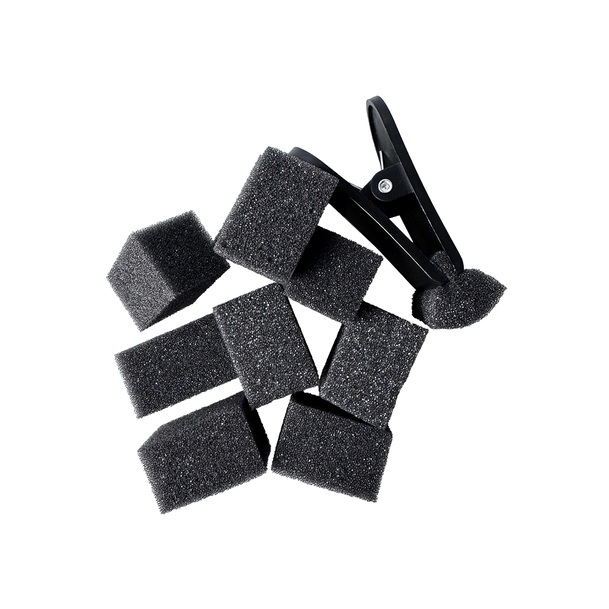 Schwarze Make-up Schwamm-Applikatoren in verschiedenen Formen mit schwarzer Halterung.